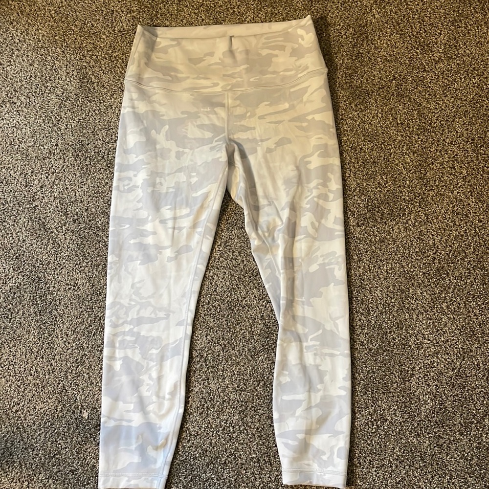 Lulalemon align leggings white camo